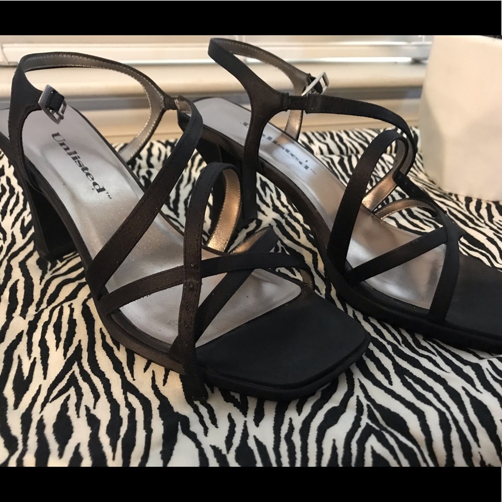 Black strappy heel women’s size 6 1/2